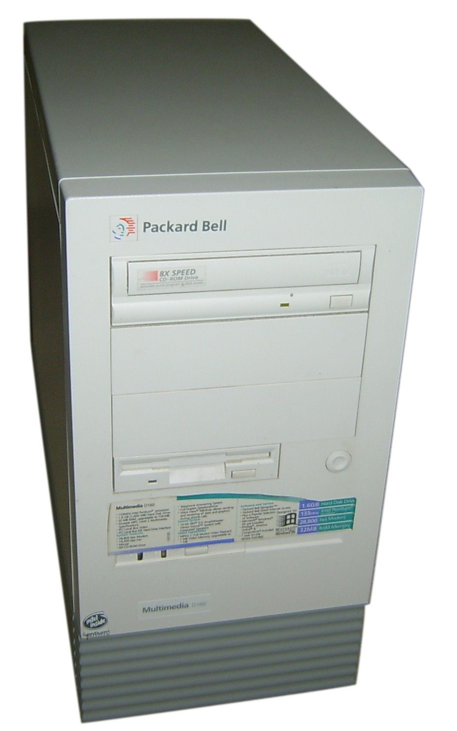 A Packard Bell Multimedia desktop PC, the kind of home computer used to dial into CompuServe in the 1990s