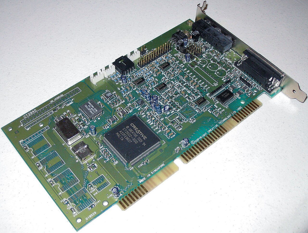 A Creative Sound Blaster 16 ISA sound card, the card that dominated PC audio in the 1990s