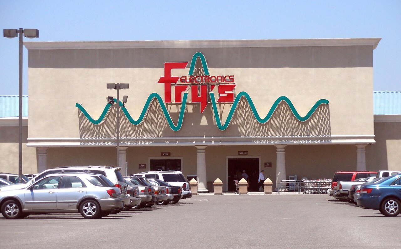 Fry's Electronics store in Sunnyvale, California, the city where the first store opened in 1985